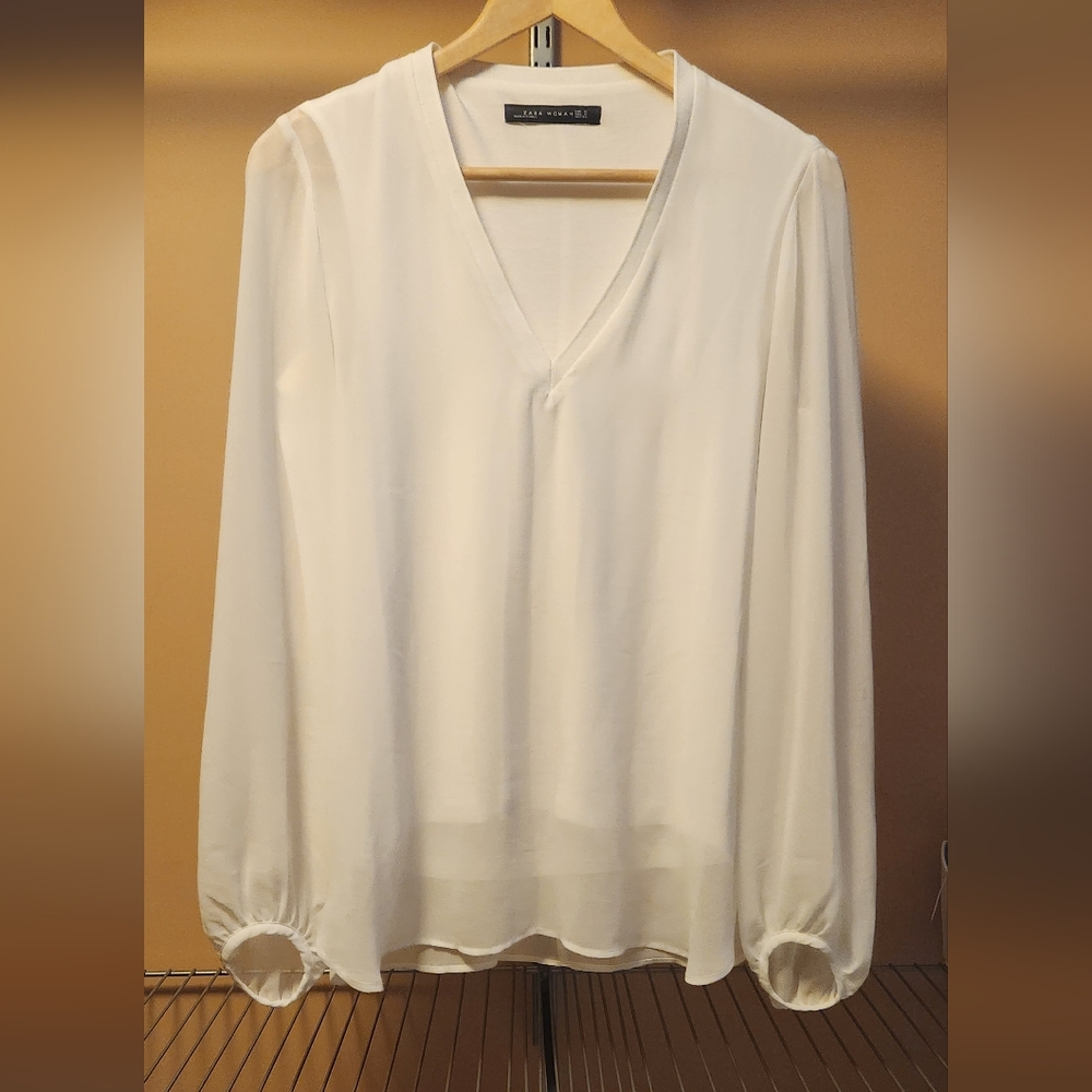 Zara Elegant White V-Neck Blouse